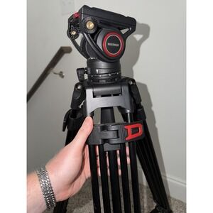Neewer TP74 Pro 74" Aluminum Video Tripod with Fluid Head AMAZING CONDITION